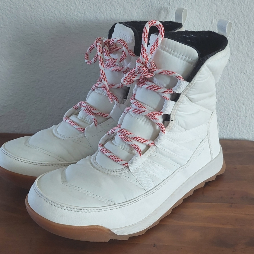 Sorel Whitney II Short Lace Up Winter Boots Women's Size 8.5